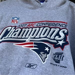 NWT- Reebok Official NFL NE Patriots 2007 AFC Champions performance hoodie
